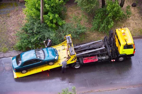 Emergency Towing Service Calgary When You Need Help Fast